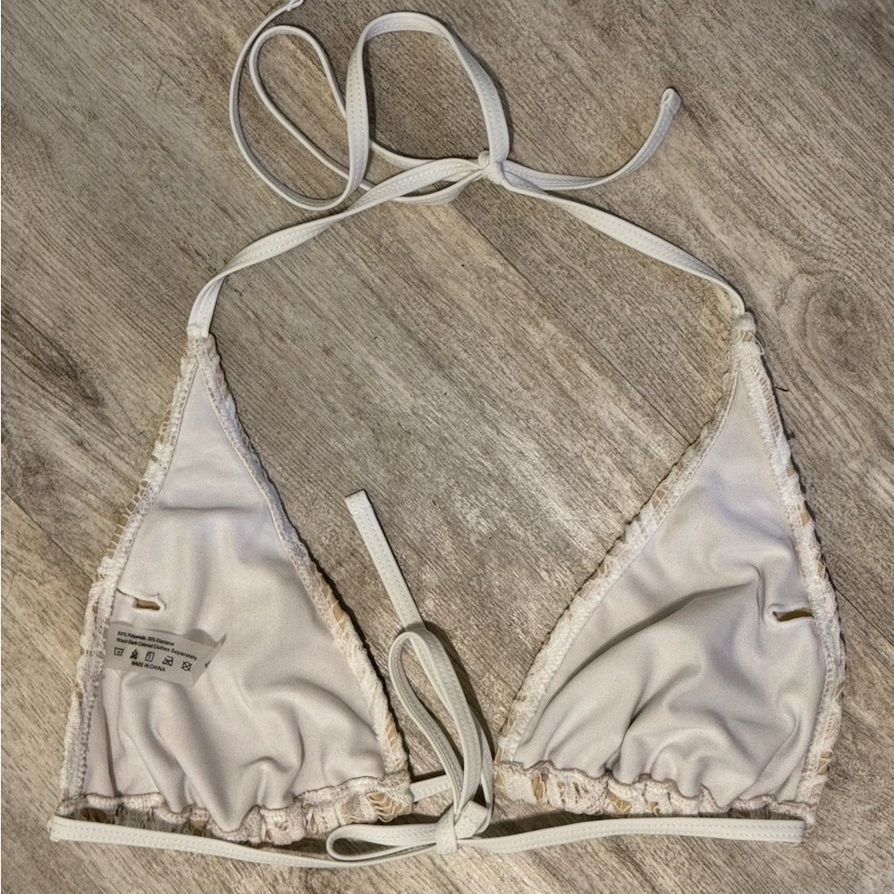 Cute White Crocheted Bikini with Scrunch Back Bottom - Size XL - Worn Once - Picture 6 of 10